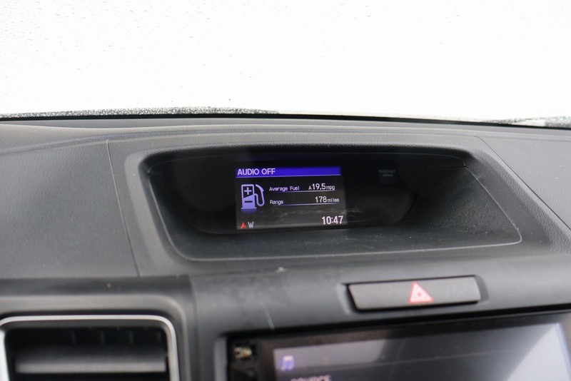 Honda CR-V Vehicle Full-screen Gallery Image 30