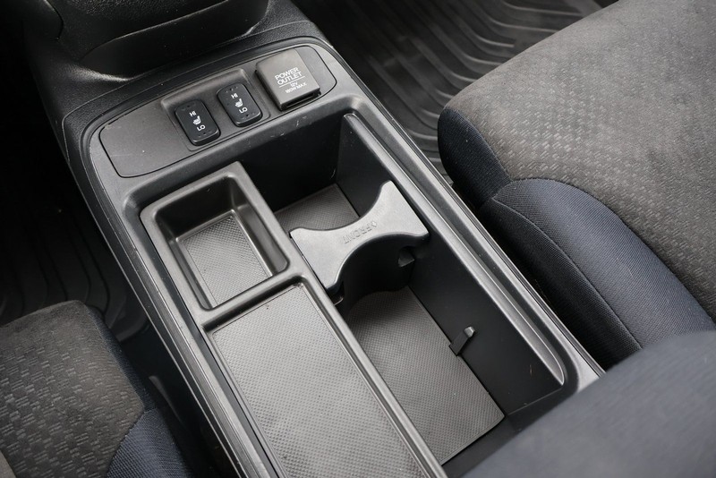 Honda CR-V Vehicle Full-screen Gallery Image 34