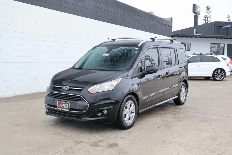 Ford Transit Connect Wagon Vehicle Full-screen Gallery Image 11