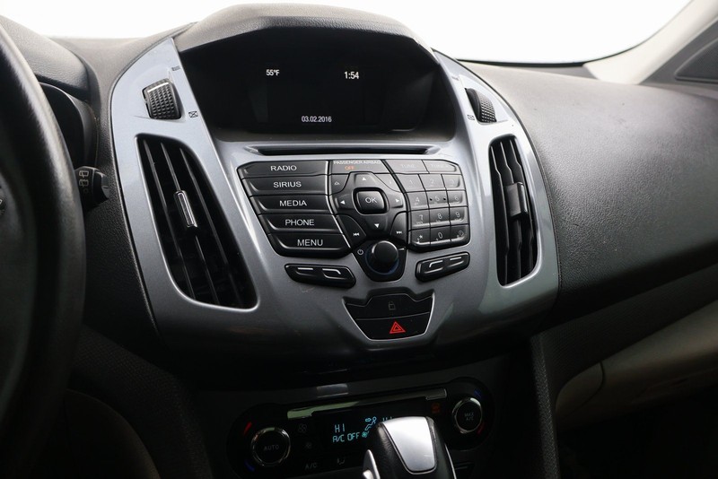 Ford Transit Connect Wagon Vehicle Full-screen Gallery Image 29