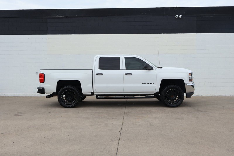 Chevrolet Silverado 1500 Vehicle Full-screen Gallery Image 04
