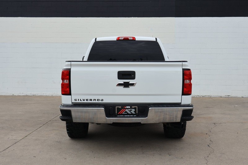 Chevrolet Silverado 1500 Vehicle Full-screen Gallery Image 06