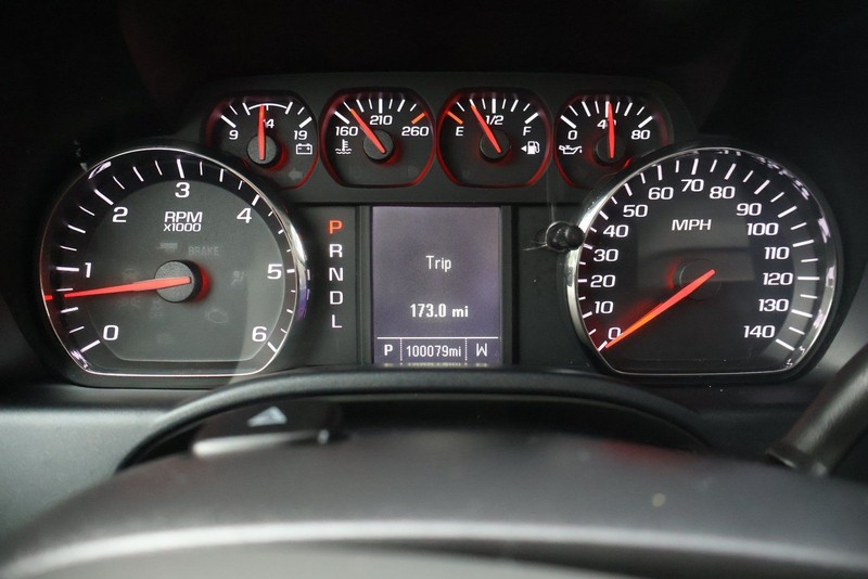 Chevrolet Silverado 1500 Vehicle Full-screen Gallery Image 23