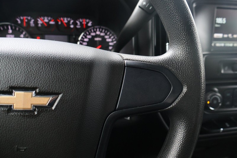 Chevrolet Silverado 1500 Vehicle Full-screen Gallery Image 26