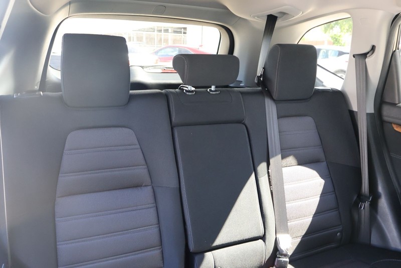 Honda CR-V Vehicle Full-screen Gallery Image 21