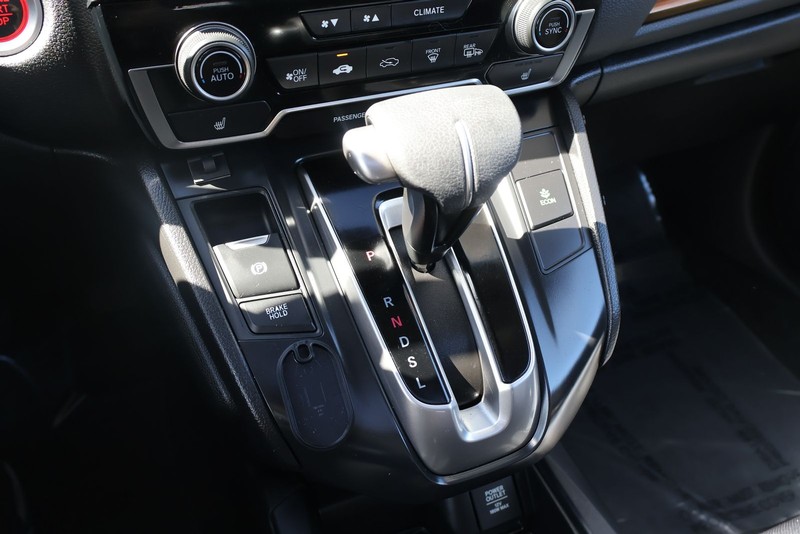 Honda CR-V Vehicle Full-screen Gallery Image 30