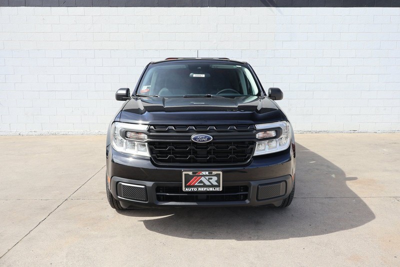 Ford Maverick Vehicle Full-screen Gallery Image 03