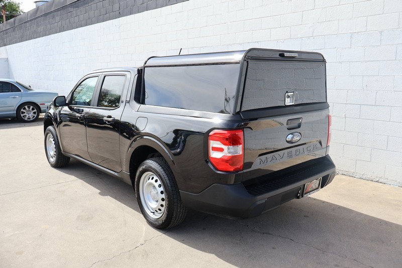 Ford Maverick Vehicle Full-screen Gallery Image 10