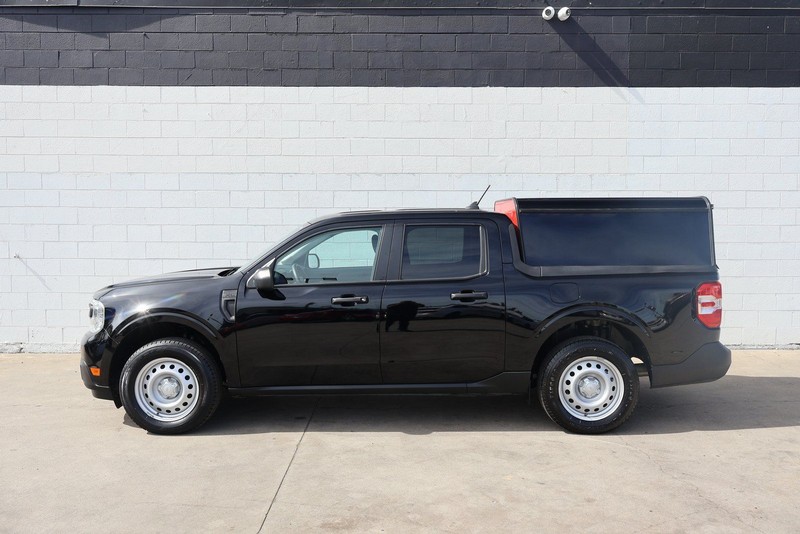 Ford Maverick Vehicle Full-screen Gallery Image 11