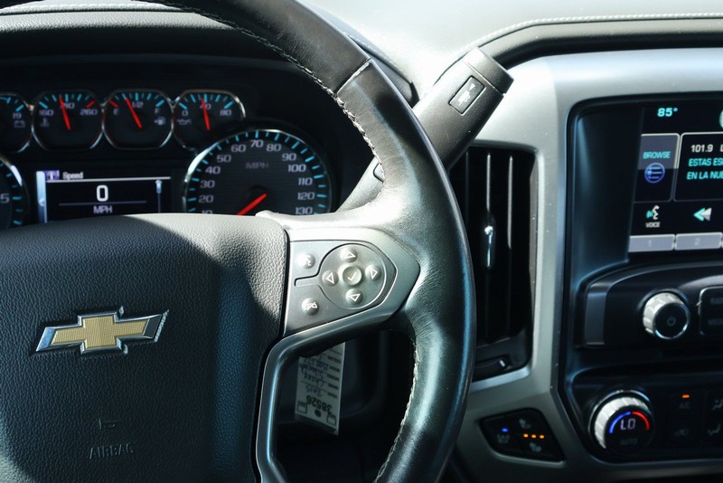 Chevrolet Silverado 1500 Vehicle Full-screen Gallery Image 33
