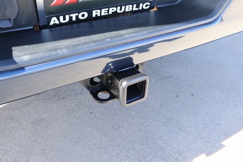 Chevrolet Silverado 1500 Vehicle Full-screen Gallery Image 10