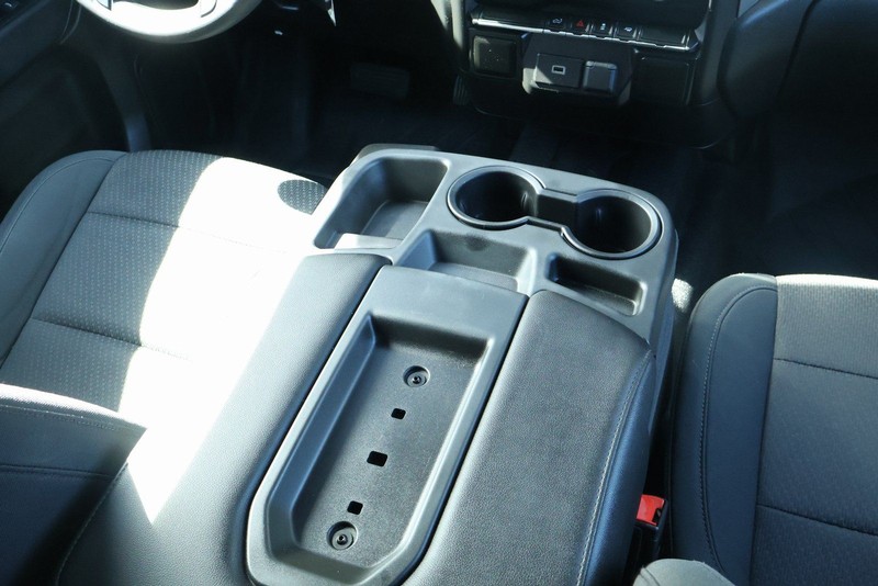 Chevrolet Silverado 1500 Vehicle Full-screen Gallery Image 35