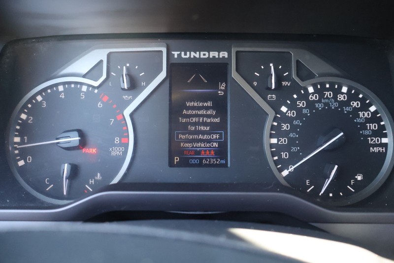 Toyota Tundra 4WD Vehicle Full-screen Gallery Image 23