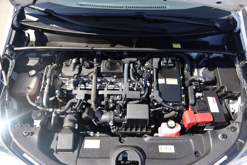 Toyota Prius Vehicle Full-screen Gallery Image 12