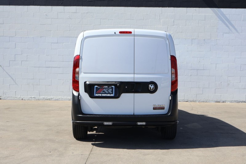 Ram ProMaster City Cargo Van Vehicle Full-screen Gallery Image 07