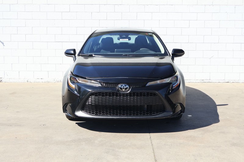 Toyota Corolla Vehicle Full-screen Gallery Image 02