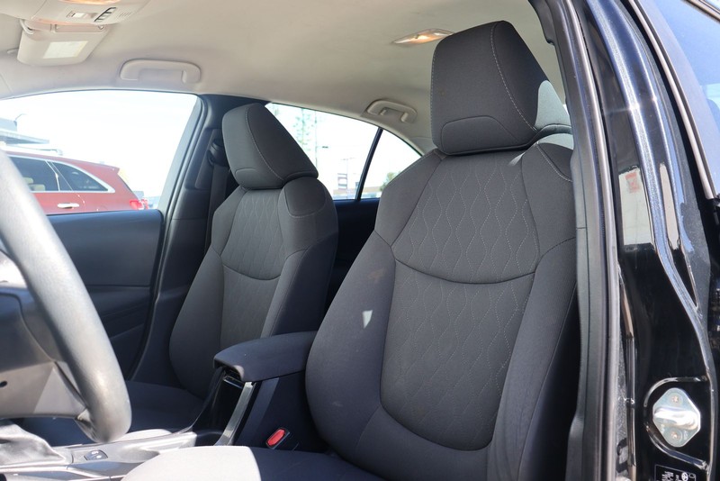 Toyota Corolla Vehicle Full-screen Gallery Image 17