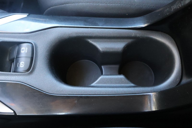 Toyota Corolla Vehicle Full-screen Gallery Image 32