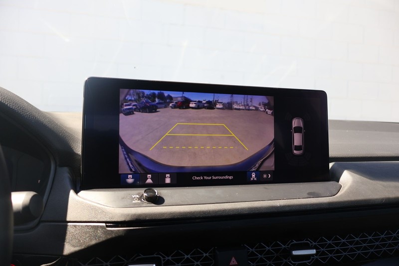 Honda Accord Hybrid Vehicle Full-screen Gallery Image 30