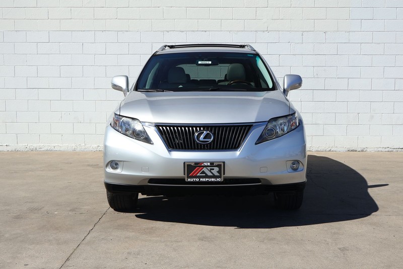 Lexus RX 350 Vehicle Full-screen Gallery Image 02