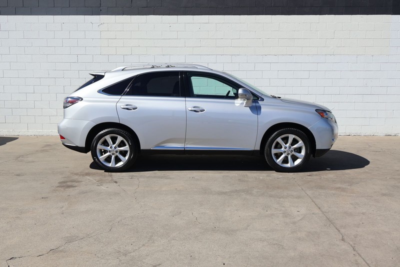 Lexus RX 350 Vehicle Full-screen Gallery Image 04