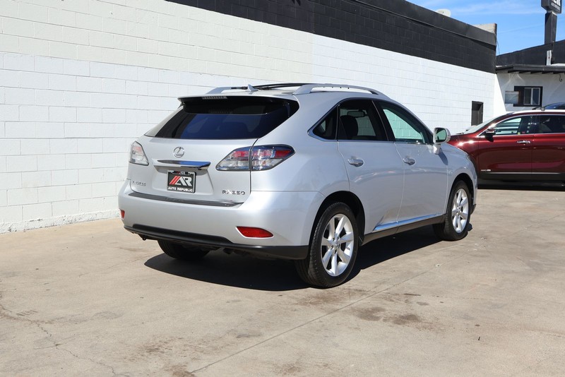 Lexus RX 350 Vehicle Full-screen Gallery Image 05