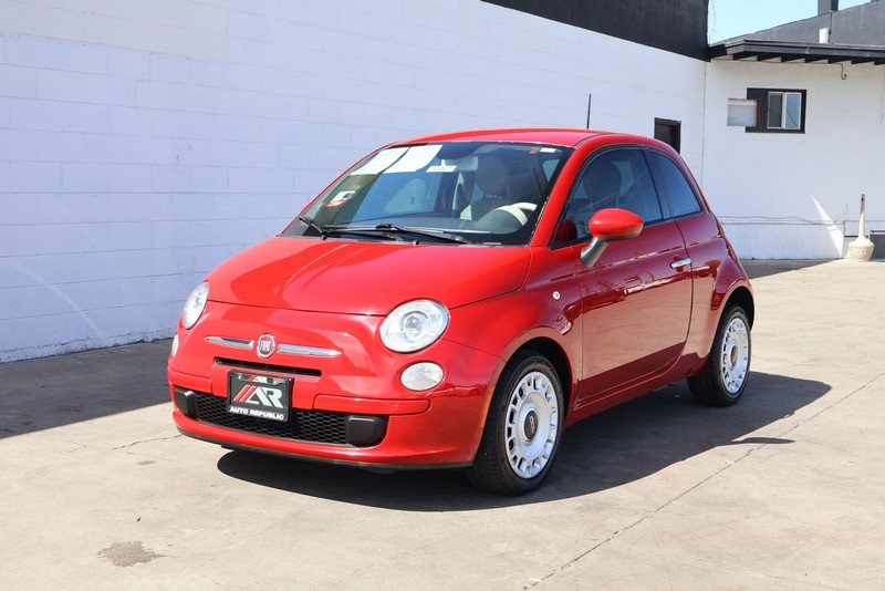 FIAT 500 Vehicle Full-screen Gallery Image 11