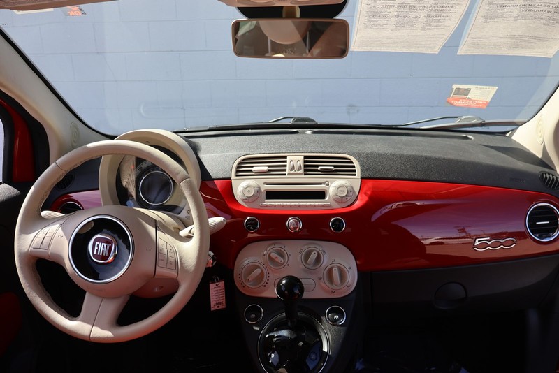 FIAT 500 Vehicle Full-screen Gallery Image 21