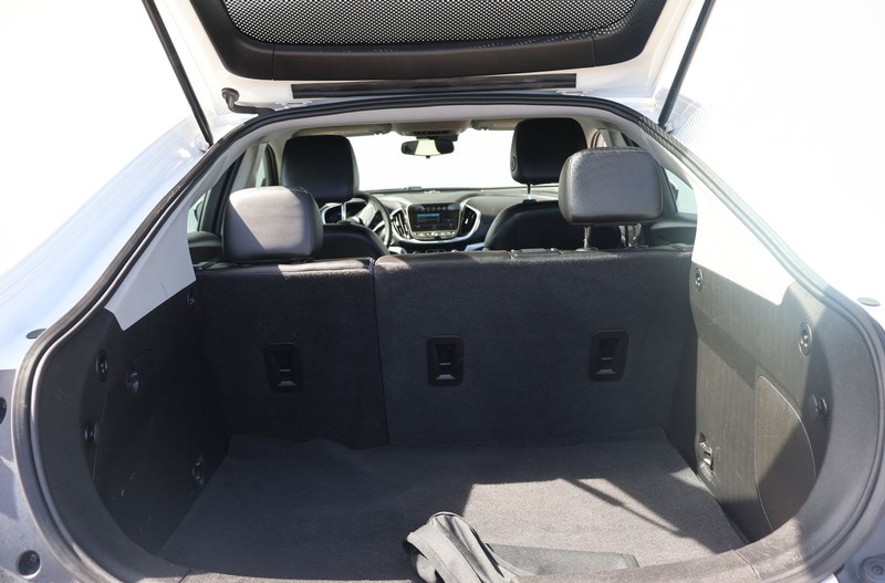Chevrolet Volt Vehicle Full-screen Gallery Image 08