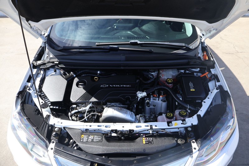 Chevrolet Volt Vehicle Full-screen Gallery Image 09