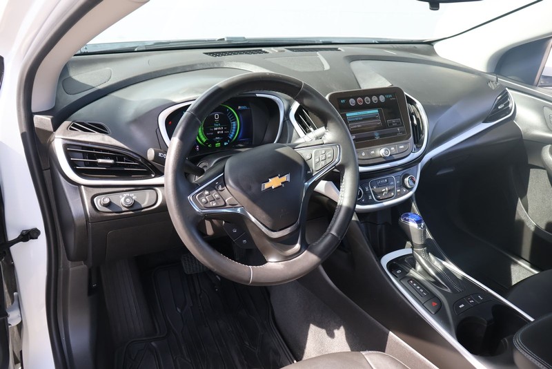 Chevrolet Volt Vehicle Full-screen Gallery Image 16