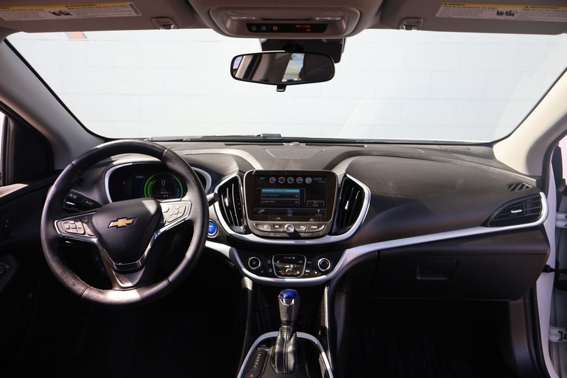 Chevrolet Volt Vehicle Full-screen Gallery Image 22