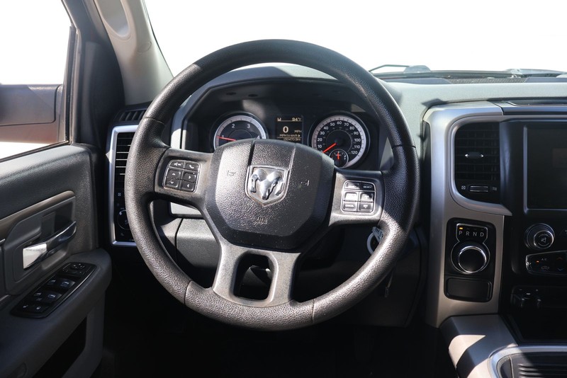 Ram 1500 Vehicle Full-screen Gallery Image 23