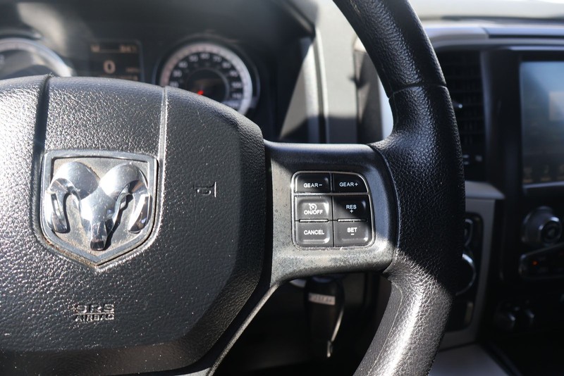 Ram 1500 Vehicle Full-screen Gallery Image 25