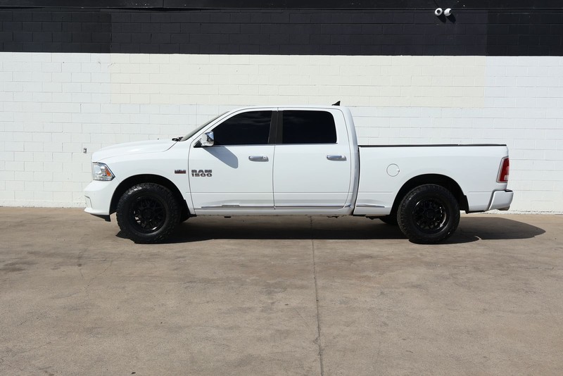 Ram 1500 Vehicle Full-screen Gallery Image 10