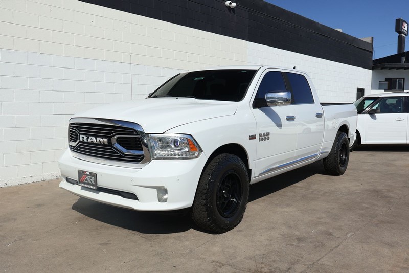 Ram 1500 Vehicle Full-screen Gallery Image 11