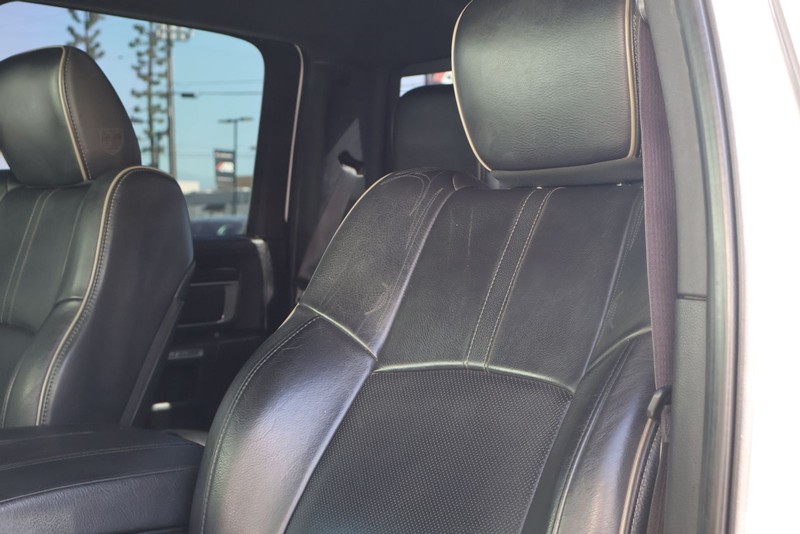 Ram 1500 Vehicle Full-screen Gallery Image 19