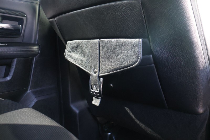 Ram 1500 Vehicle Full-screen Gallery Image 22