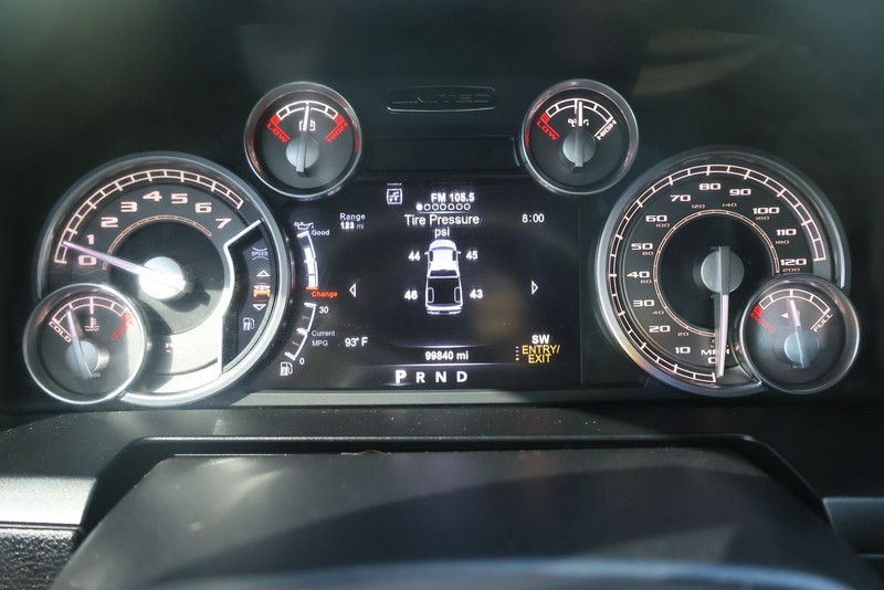 Ram 1500 Vehicle Full-screen Gallery Image 26