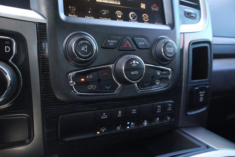 Ram 1500 Vehicle Full-screen Gallery Image 33