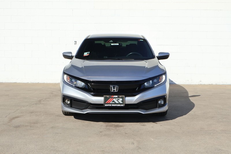 Honda Civic Sedan Vehicle Full-screen Gallery Image 02