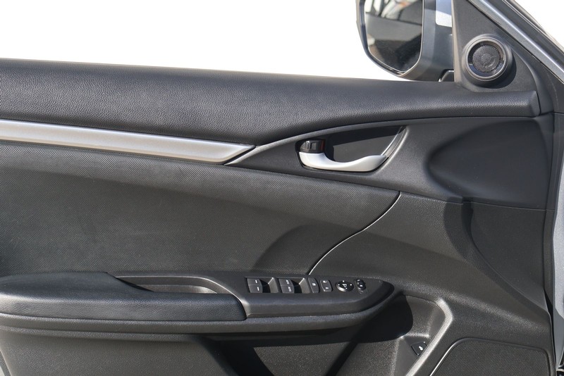 Honda Civic Sedan Vehicle Full-screen Gallery Image 14