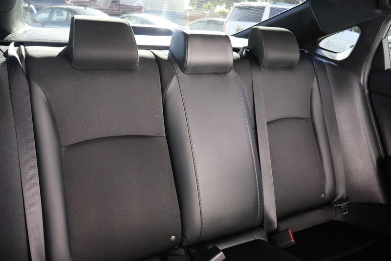 Honda Civic Sedan Vehicle Full-screen Gallery Image 20