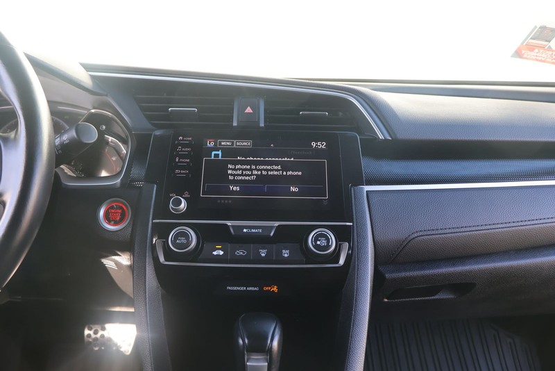 Honda Civic Sedan Vehicle Full-screen Gallery Image 27