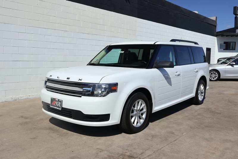 Ford Flex Vehicle Full-screen Gallery Image 11