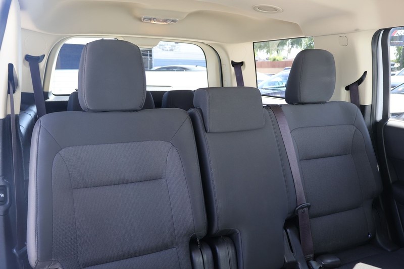 Ford Flex Vehicle Full-screen Gallery Image 21