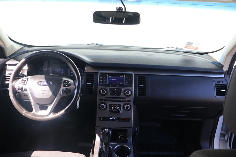 Ford Flex Vehicle Full-screen Gallery Image 24