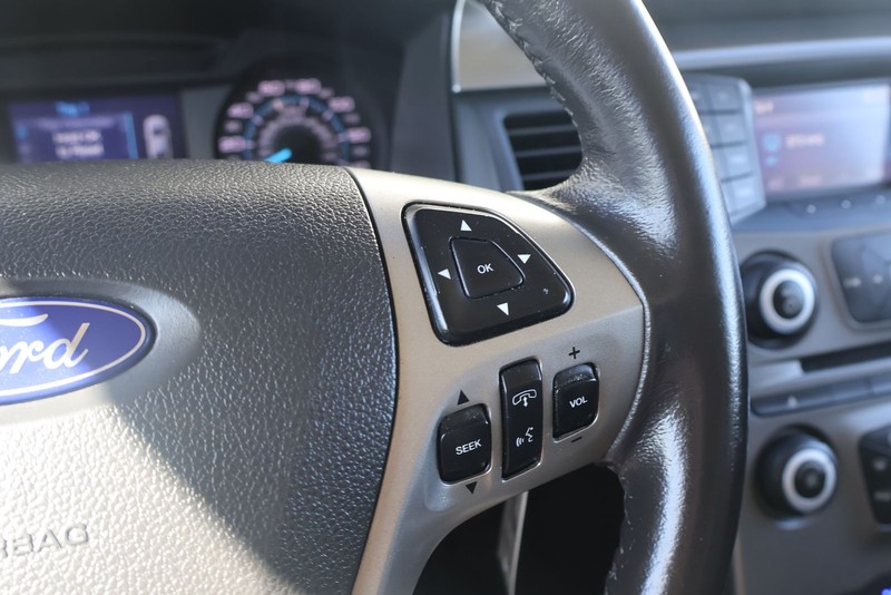 Ford Flex Vehicle Full-screen Gallery Image 28