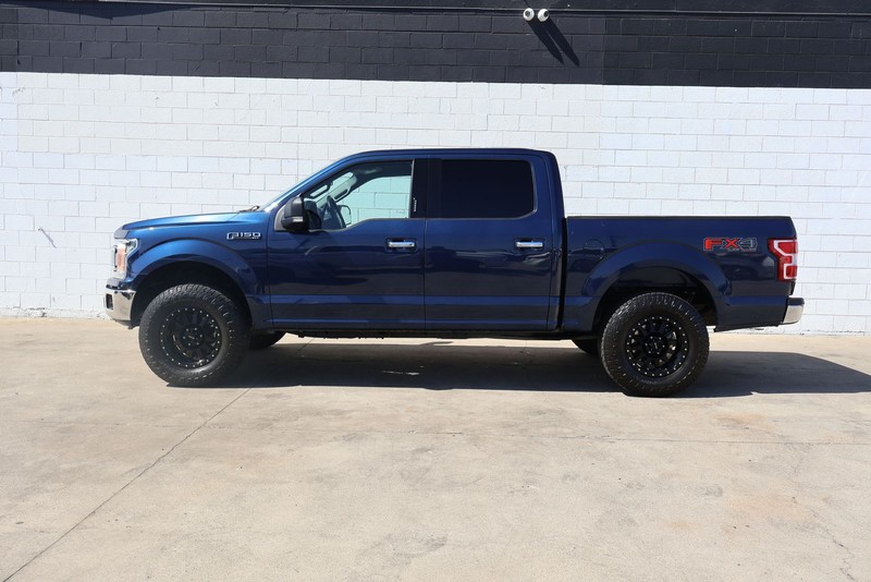 Ford F-150 Vehicle Full-screen Gallery Image 10