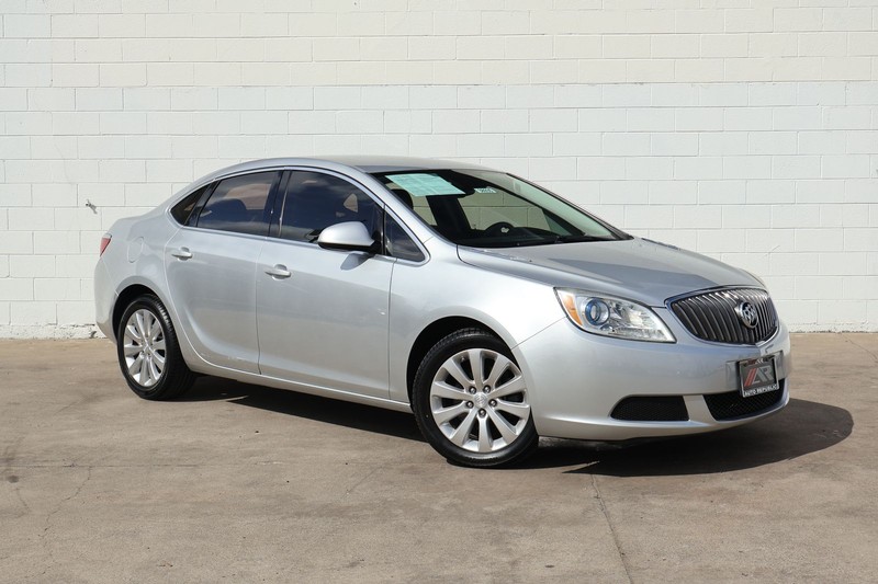 Buick Verano Vehicle Full-screen Gallery Image 01